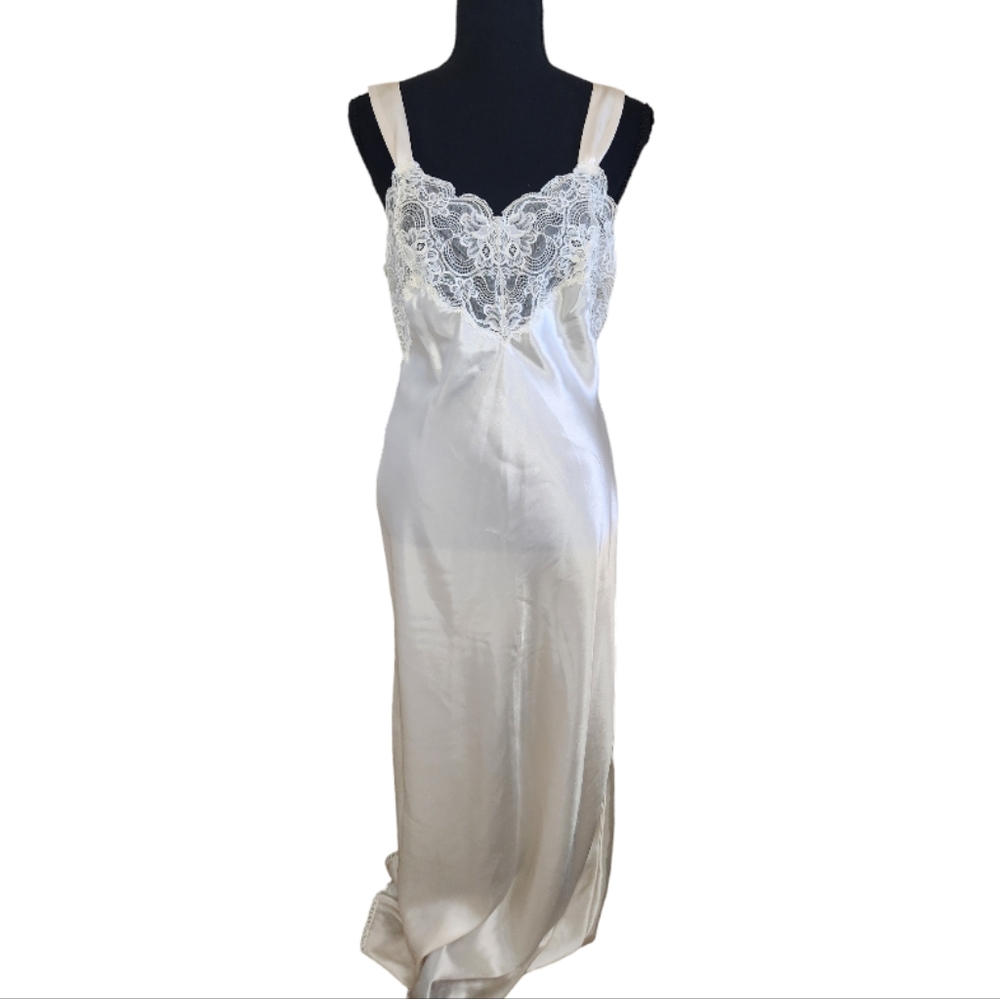 QUINN satin lace negligee slip cream ivory size medium